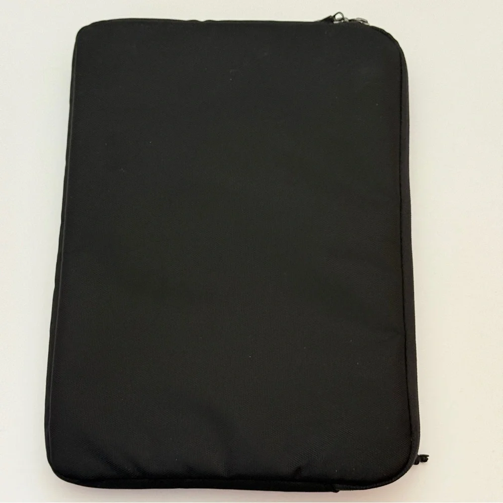 Thule Subterra Sleeve for 13” MacBook Pro or 13.3” PC